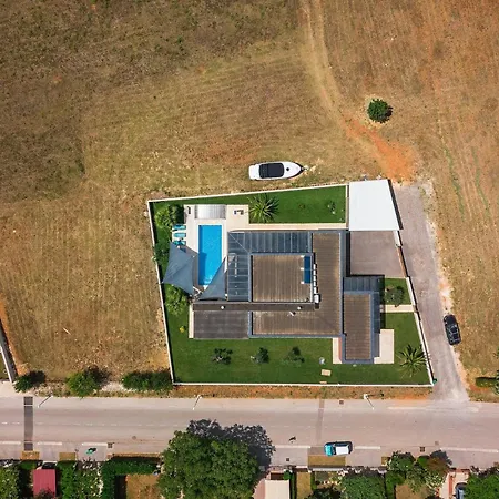 Holiday home Lena Lux