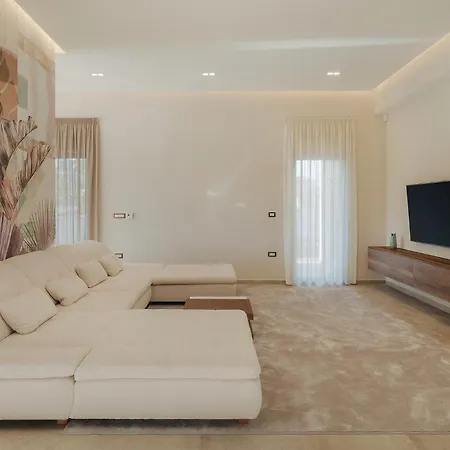 Сasa de vacaciones Lena Lux *