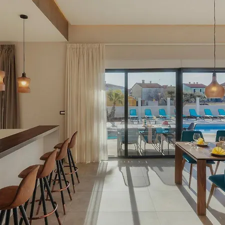 Lena Lux Holiday home