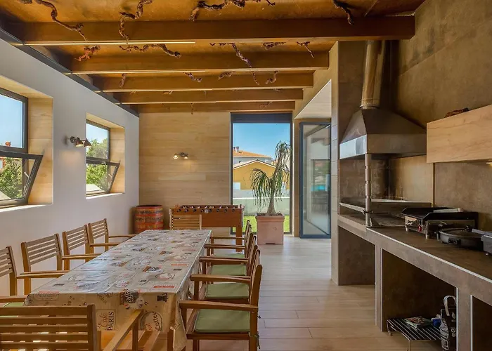 Holiday home Lena Lux Pula