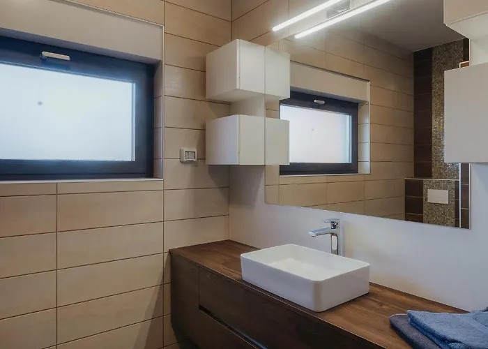 Holiday home Lena Lux *