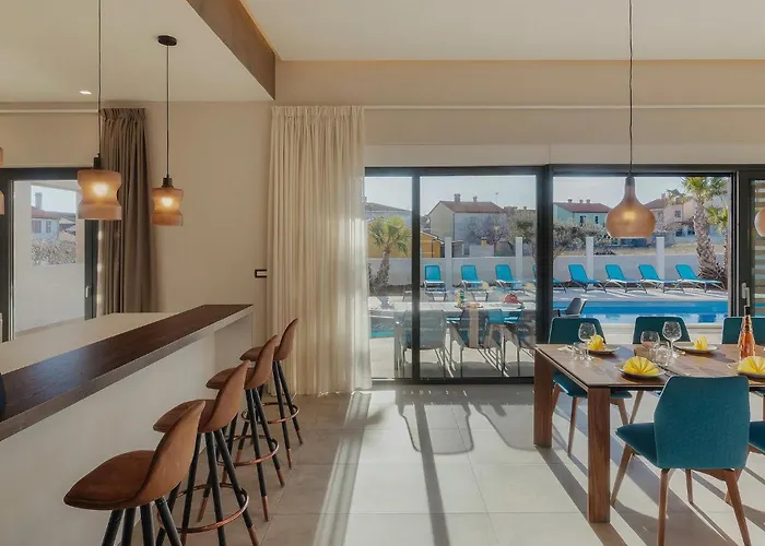 Lena Lux Holiday home